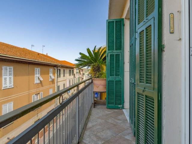 Appartamento in vendita a Albenga SV