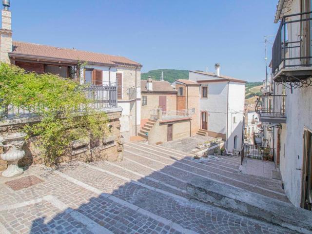 Appartamento in vendita a Alberona FG
