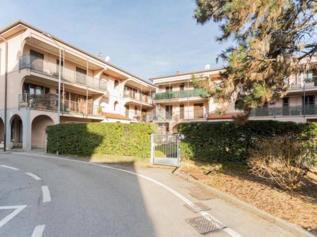 Appartamento in vendita a Albiate MB