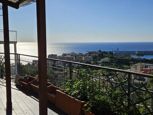 Appartamento in vendita a Albissola Marina SV