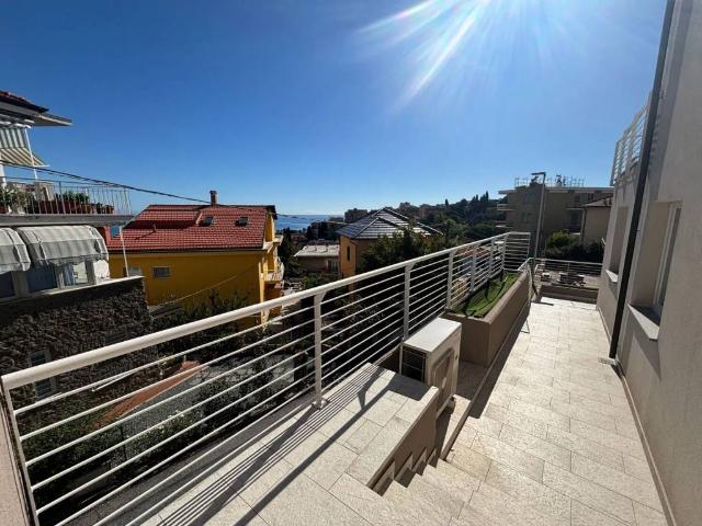 Appartamento in vendita a Albissola Marina SV