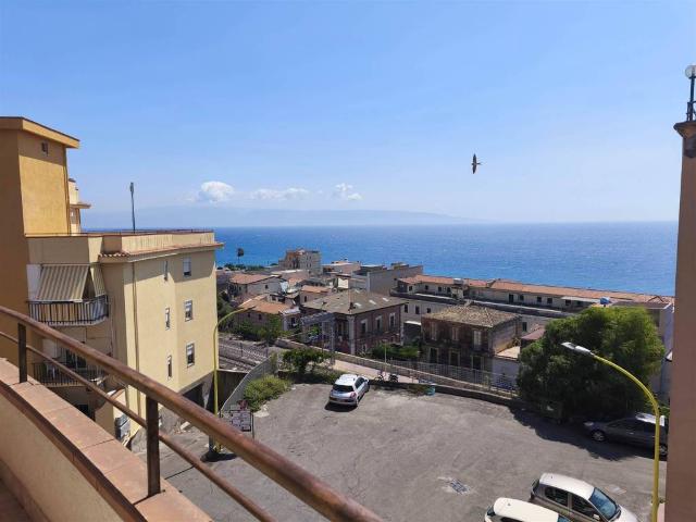 Appartamento in vendita a Alì Terme ME