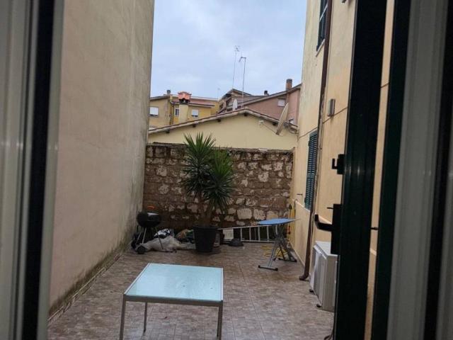 Appartamento in vendita a Allumiere RM
