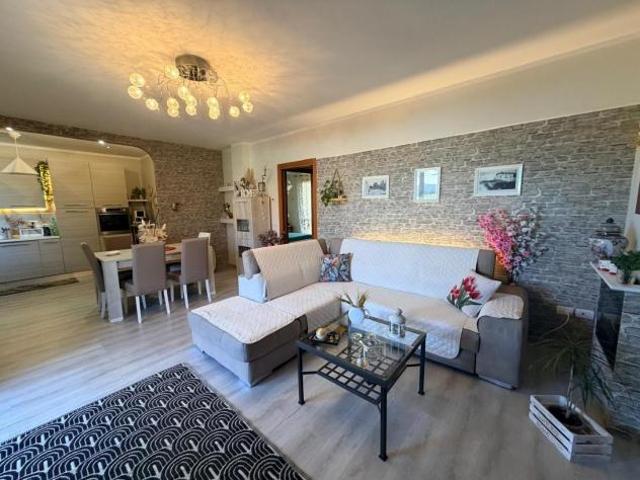 Appartamento in vendita a Altopascio 78 mq Rif: 1421669