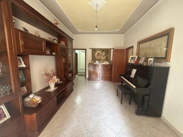 Appartamento in vendita a Altavilla Milicia PA