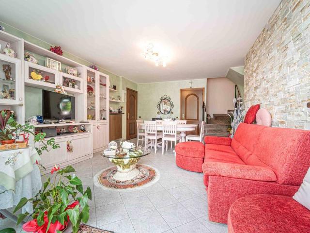 Appartamento in vendita a Alta Valle Intelvi CO