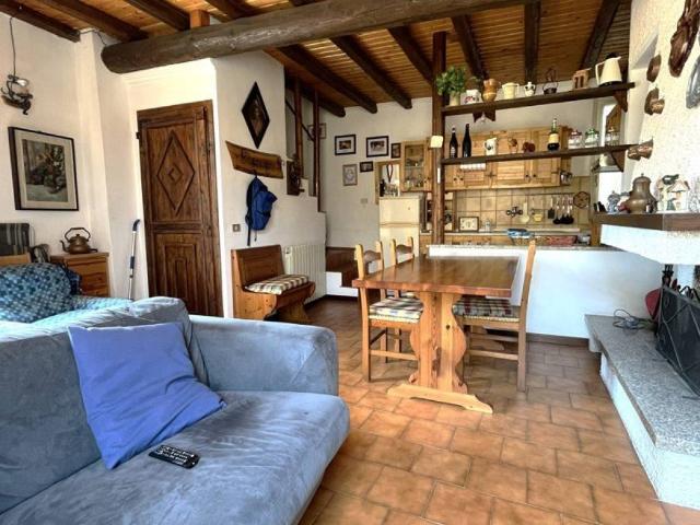 Appartamento in vendita a Alta Valle Intelvi CO