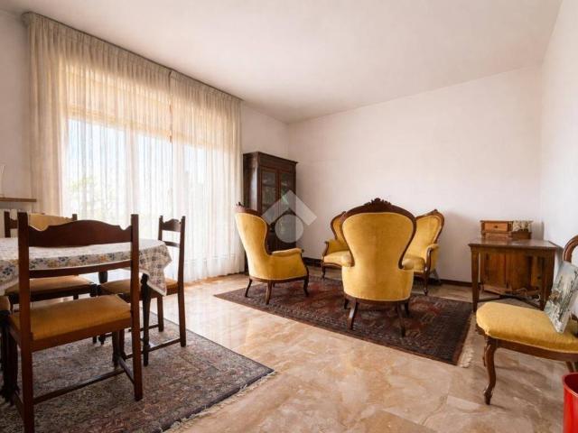 Appartamento in vendita a Alzano Lombardo BG