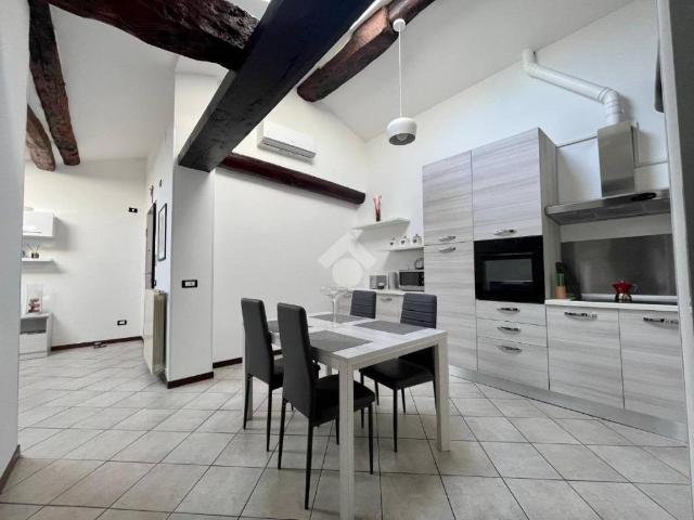 Appartamento in vendita a Alzano Lombardo BG