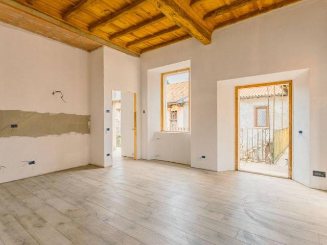 Appartamento in vendita a Ameno NO
