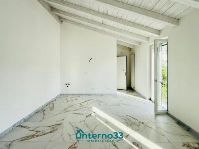 Appartamento in vendita a Ameglia