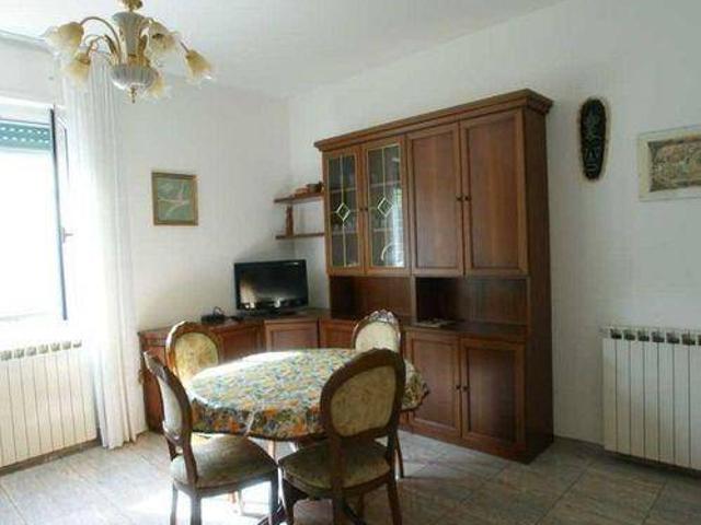 Appartamento in vendita a Ameglia SP
