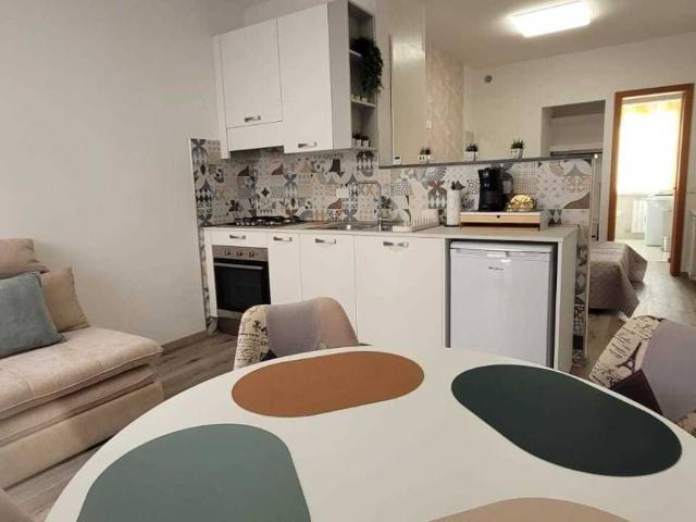 Appartamento in vendita a Ameglia SP