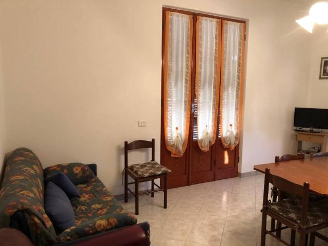 Appartamento in vendita a Ameglia SP