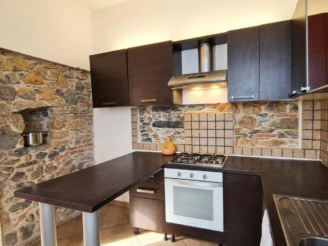 Appartamento in vendita a Ameglia SP