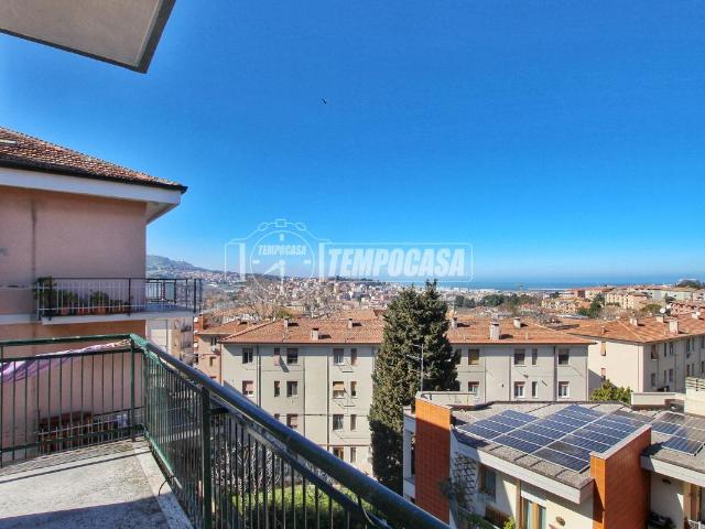 Appartamento in vendita a Ancona