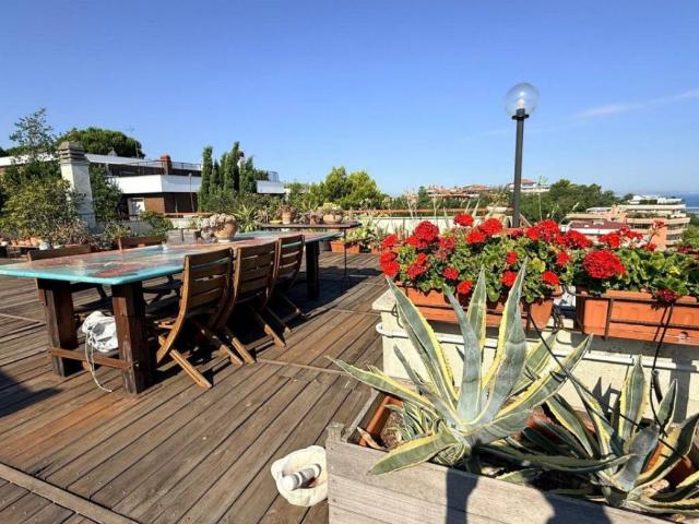 Appartamento in vendita a Ancona AN