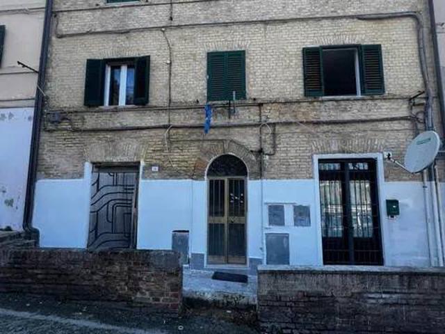 Appartamento in vendita a Ancona AN