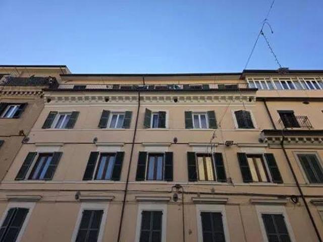 Appartamento in vendita a Ancona AN