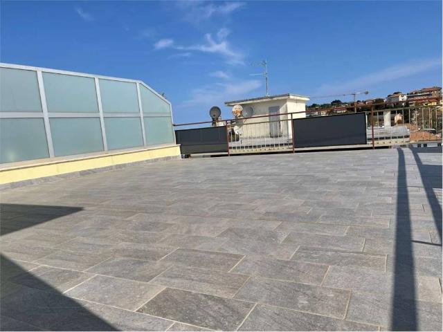 Appartamento in vendita a Ancona AN