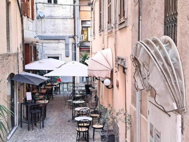 Appartamento in vendita a Ancona AN