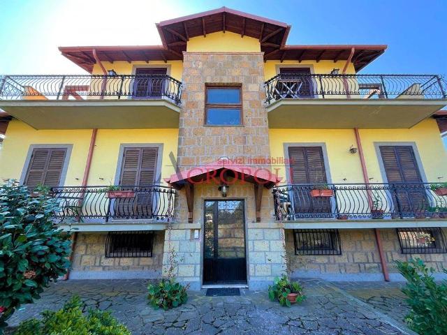 Appartamento in vendita a Anguillara Sabazia RM