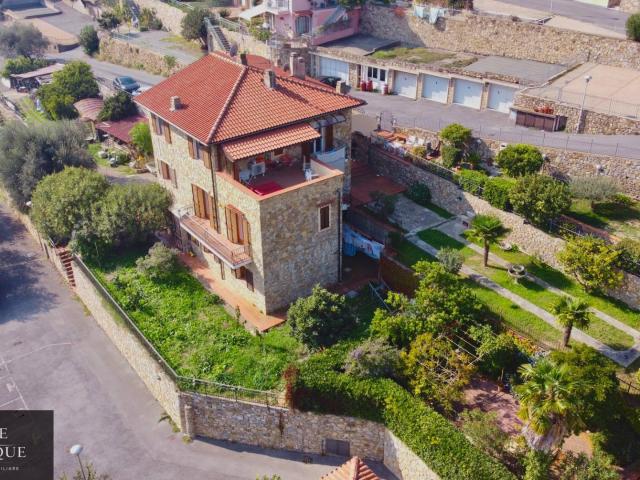 Appartamento in vendita a Andora