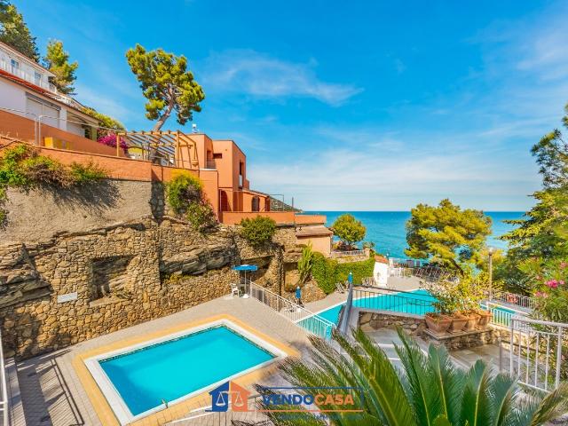 Casa indipendente in vendita a Andora