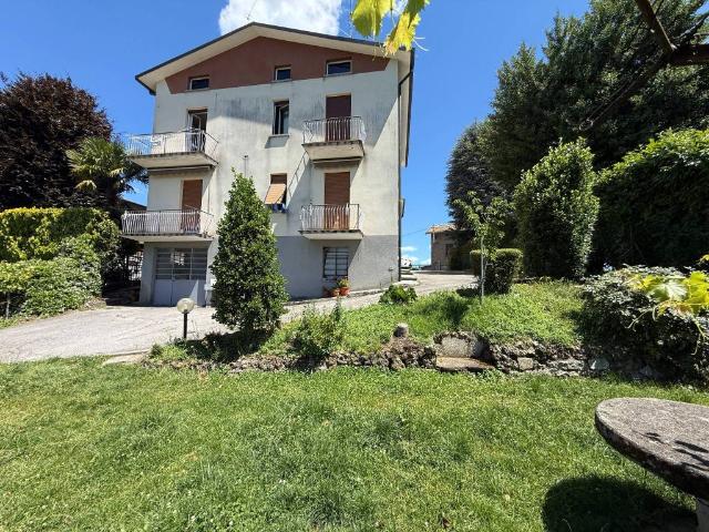 Appartamento in vendita a Anzano del Parco CO