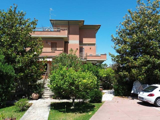 Appartamento in vendita a Anzio RM