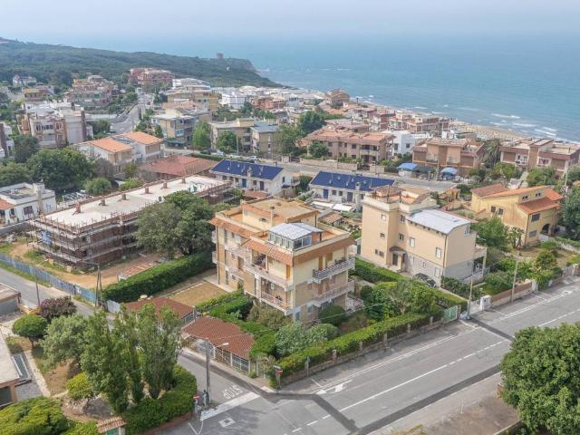 Appartamento in vendita a Anzio RM