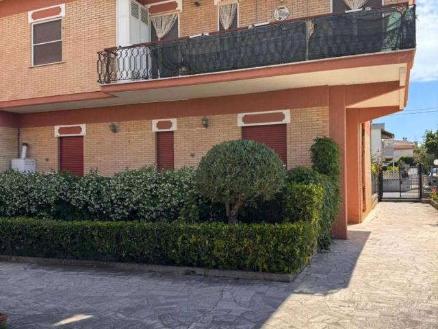 Appartamento in vendita a Anzio RM