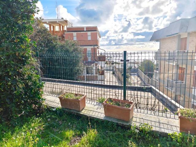 Appartamento in vendita a Anzio RM
