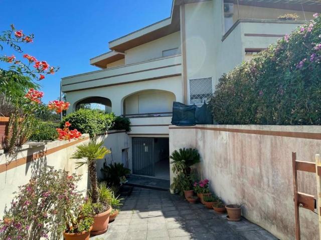 Appartamento in vendita a Anzio RM