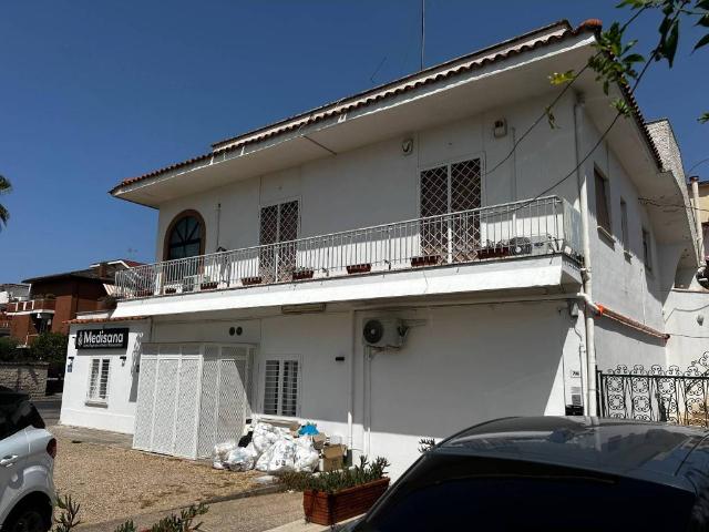 Appartamento in vendita a Anzio RM