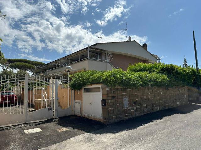Appartamento in vendita a Anzio RM