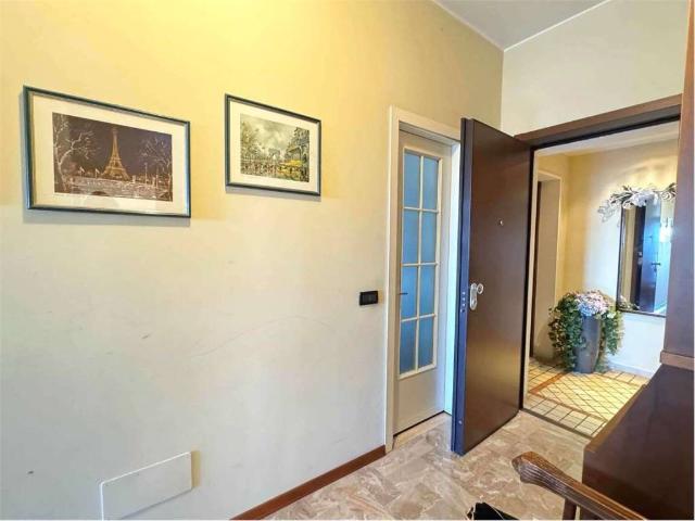 Appartamento in vendita a Appiano Gentile CO
