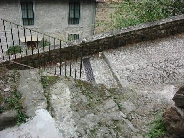 Appartamento in vendita a Apricale IM