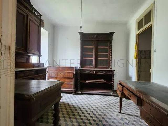 Appartamento in vendita a Apricale IM