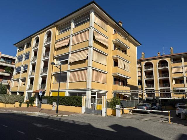 Appartamento in vendita a Aprilia LT