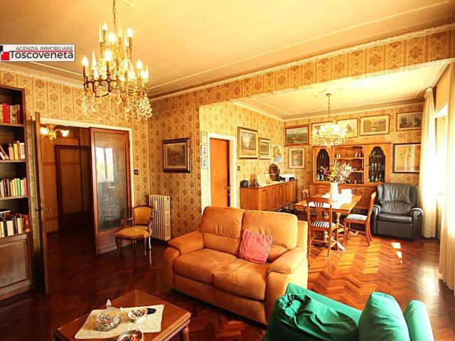 Appartamento in vendita a Arancio Lucca in Buono composto da 5vani