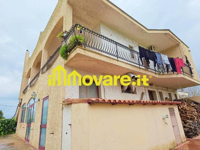 Appartamento in vendita a Aradeo LE