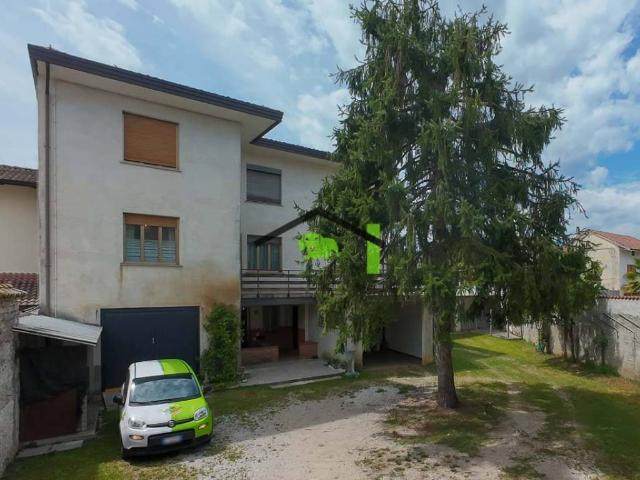 Appartamento in vendita a Arba PN