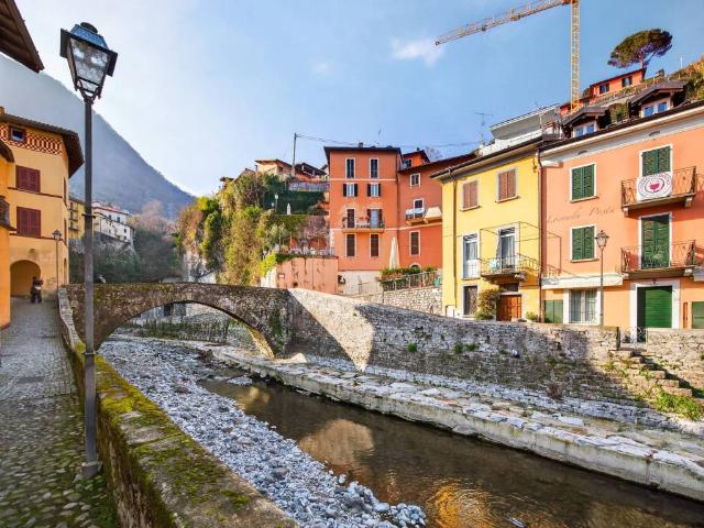 Appartamento in vendita a Argegno CO