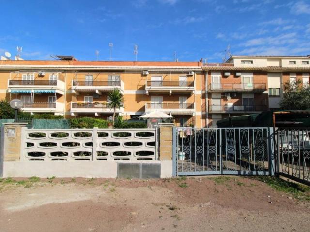 Appartamento in vendita a Ardea RM