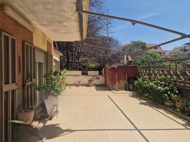 Appartamento in vendita a Ardea RM