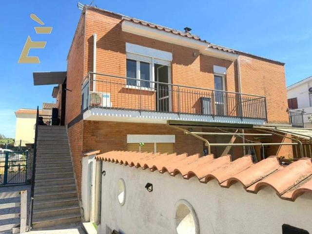 Appartamento in vendita a Ardea RM
