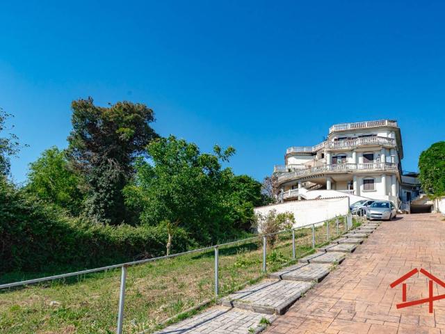 Appartamento in vendita a Ardea RM