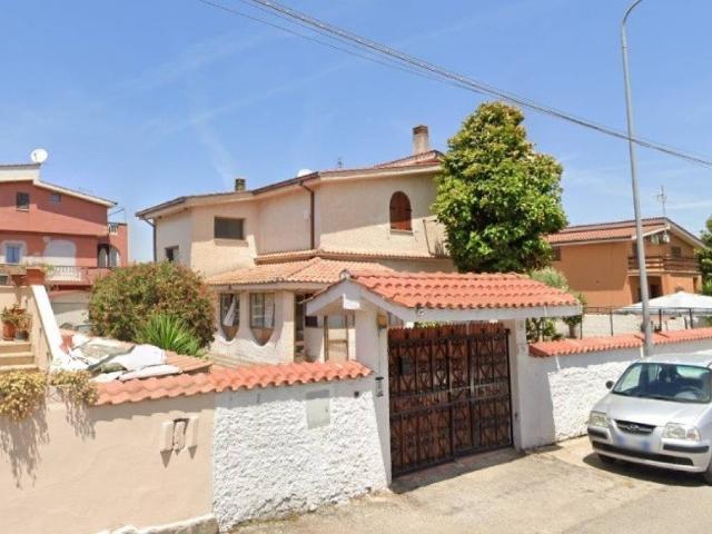 Appartamento in vendita a Ardea RM