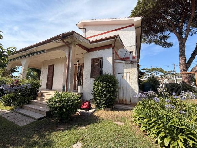 Appartamento in vendita a Ardea RM
